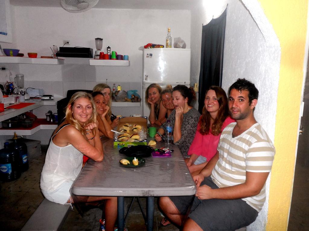 Azucar Hostal