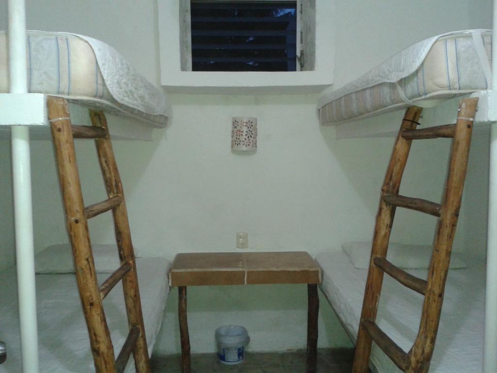 Hostal Azucar Isla Mujeres