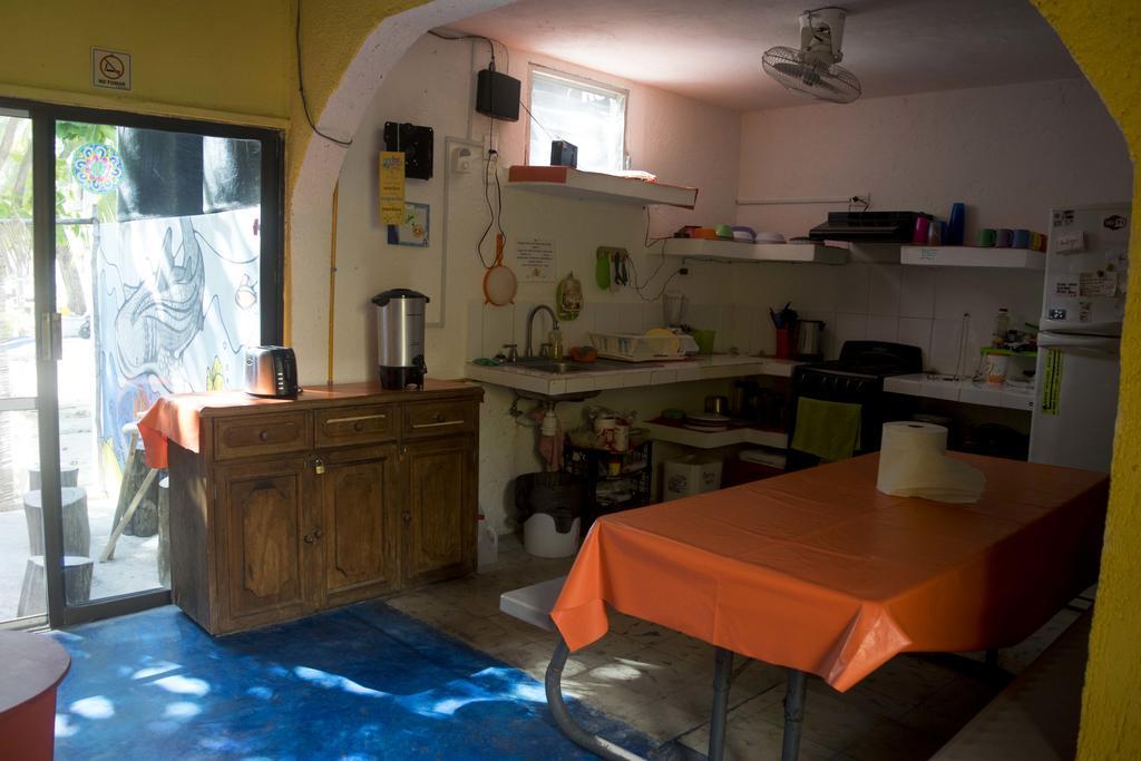 Hostal Azucar Isla Mujeres